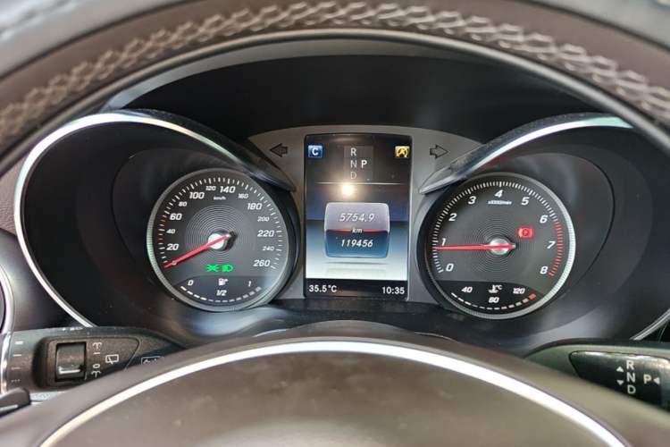 Used Mercedes-Benz GLC 2019 GLC 260 L 4MATIC Dynamic Model Instrument Cluster