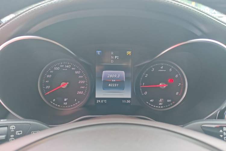 Used Mercedes-Benz GLC 2019 Facelift GLC 260 L 4MATIC Luxury Model Instrument Cluster