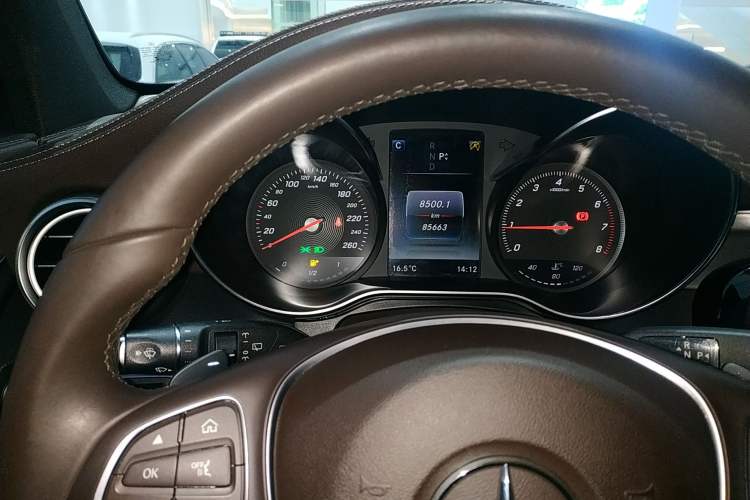 Used Mercedes-Benz GLC 2019 GLC 200 L 4MATIC Instrument Cluster