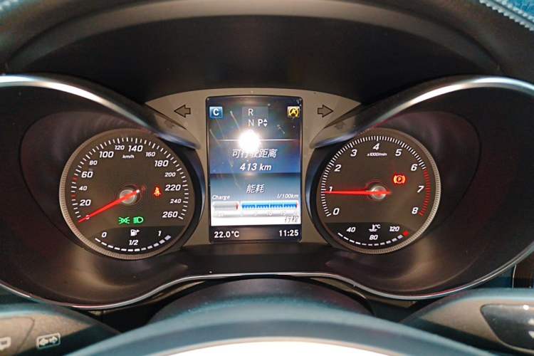 Used Mercedes-Benz GLC 2019 GLC 300 L 4MATIC Dynamic Model Instrument Cluster
