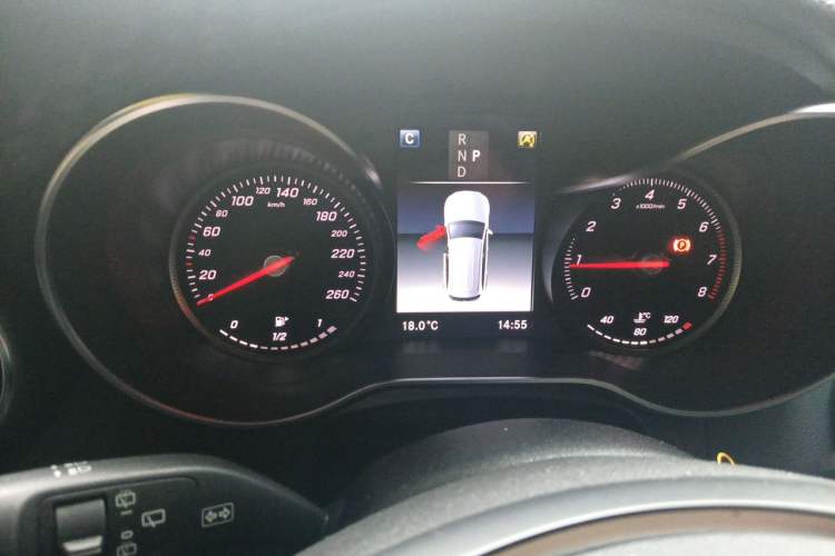 Used Mercedes-Benz GLC 2019 GLC 260 L 4MATIC Dynamic Model Instrument Cluster