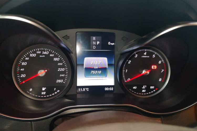 Used Mercedes-Benz GLC 2019 Facelift GLC 260 L 4MATIC Luxury Model Instrument Cluster