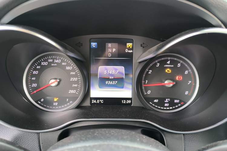 Used Mercedes-Benz GLC 2019 Facelift GLC 260 L 4MATIC Luxury Model Instrument Cluster