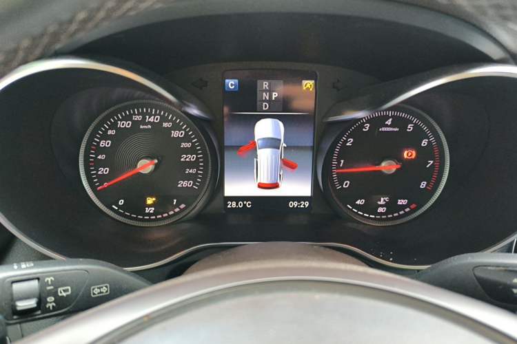 Used Mercedes-Benz GLC 2019 Facelift GLC 260 L 4MATIC Luxury Model Instrument Cluster