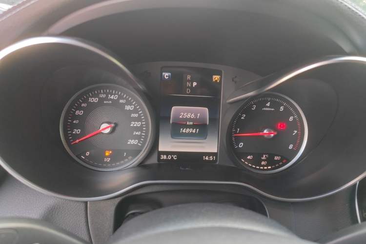 Used Mercedes-Benz GLC 2019 GLC 260 L 4MATIC Dynamic Model Instrument Cluster