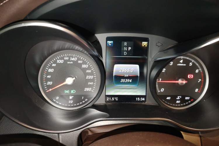 Used Mercedes-Benz GLC 2019 GLC 260 L 4MATIC Dynamic Model Instrument Cluster