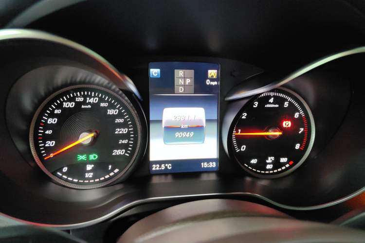 Used Mercedes-Benz GLC 2019 Facelift GLC 260 L 4MATIC Luxury Model Instrument Cluster