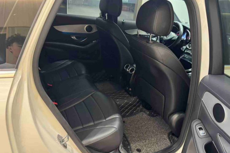 Used Mercedes-Benz GLC 2019 GLC 200 L 4MATIC Interior 10