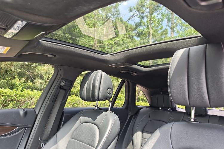 Used Mercedes-Benz GLC 2019 GLC 300 L 4MATIC Dynamic Model Interior 10