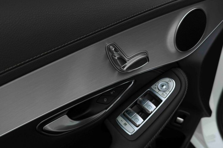 Used Mercedes-Benz GLC 2019 GLC 200 L 4MATIC Interior 13