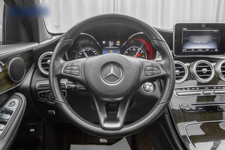 Used Mercedes-Benz GLC 2019 GLC 260 L 4MATIC Dynamic Model Interior 2