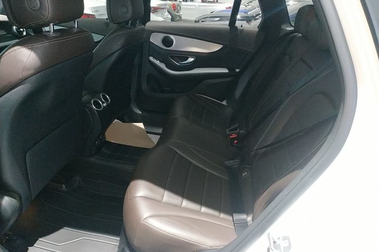 Used Mercedes-Benz GLC 2019 GLC 200 L 4MATIC Interior 4