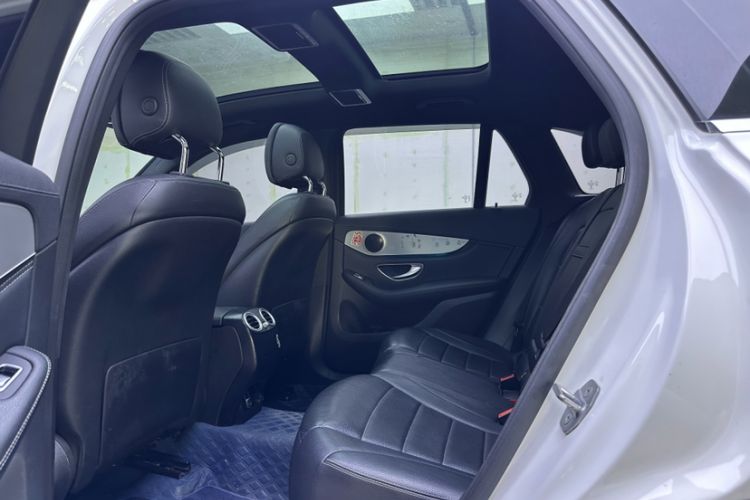 Used Mercedes-Benz GLC 2019 GLC 200 L 4MATIC Interior 5
