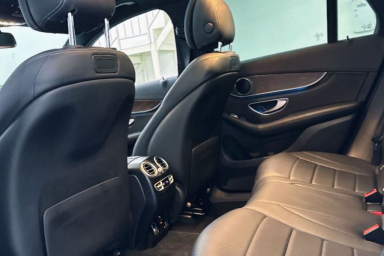 Used Mercedes-Benz GLC 2019 GLC 300 L 4MATIC Dynamic Model Interior 6