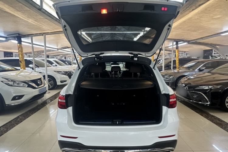Used Mercedes-Benz GLC 2019 GLC 260 L 4MATIC Dynamic Model Interior 7