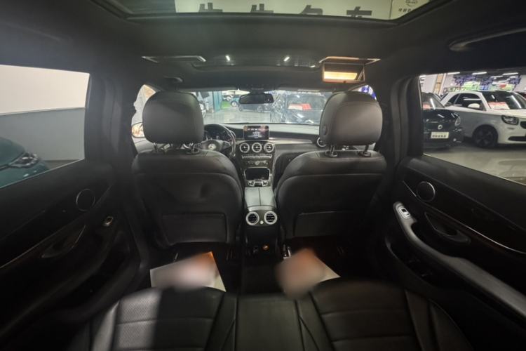 Used Mercedes-Benz GLC 2019 GLC 260 L 4MATIC Dynamic Model Interior 8