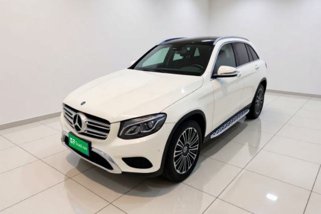 Ojetý Mercedes-Benz GLC 2019 GLC 200 L 4MATIC
