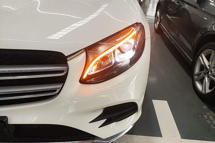 Used Mercedes-Benz GLC 2019 GLC 260 L 4MATIC Dynamic Model Left Front Headlight