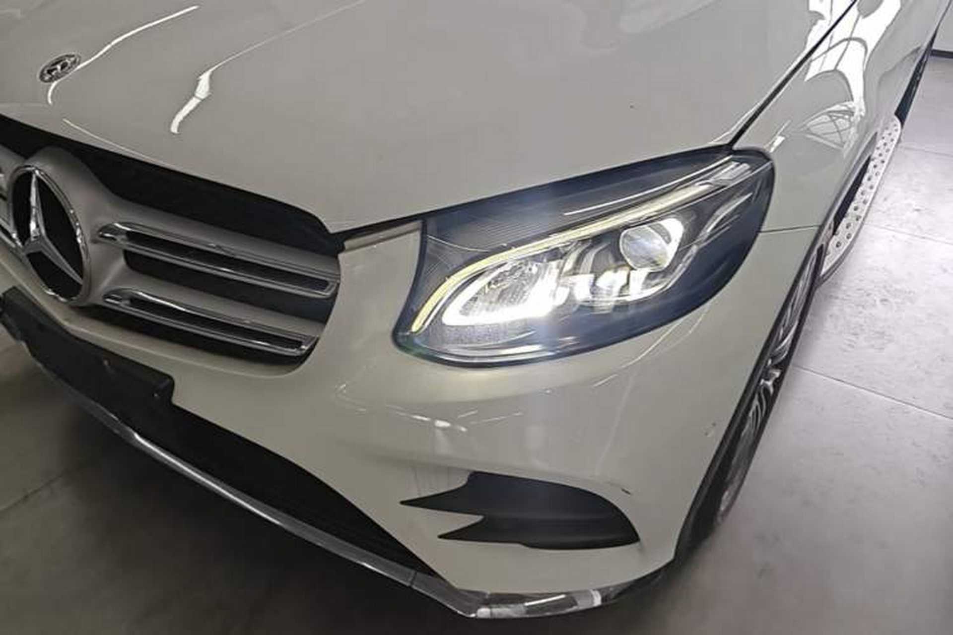 Used Mercedes-Benz GLC 2019 GLC 260 L 4MATIC Dynamic Model Left Front Headlight