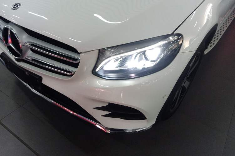 Used Mercedes-Benz GLC 2019 GLC 260 L 4MATIC Luxury Model Left Front Headlight