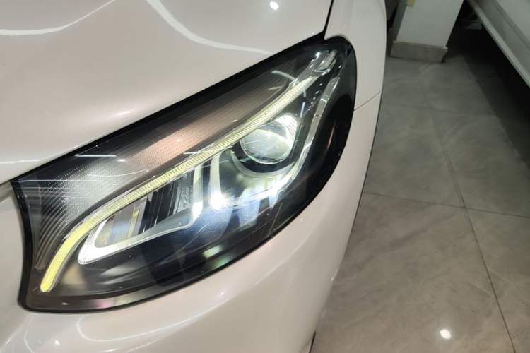 Used Mercedes-Benz GLC 2019 GLC 260 L 4MATIC Dynamic Model Left Front Headlight