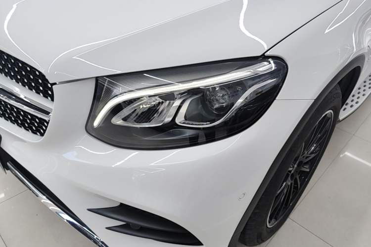 Used Mercedes-Benz GLC 2019 GLC 260 L 4MATIC Luxury Model Left Front Headlight