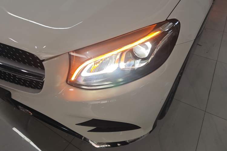 Used Mercedes-Benz GLC 2019 GLC 260 L 4MATIC Dynamic Model Left Front Headlight