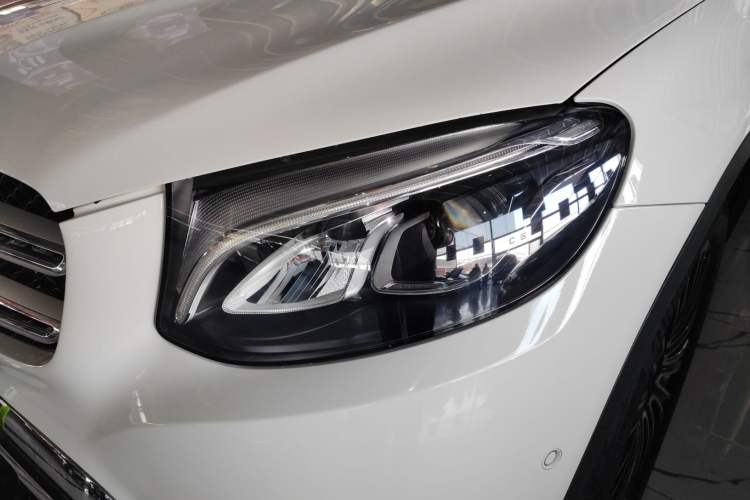 Used Mercedes-Benz GLC 2019 GLC 200 4MATIC Left Front Headlight