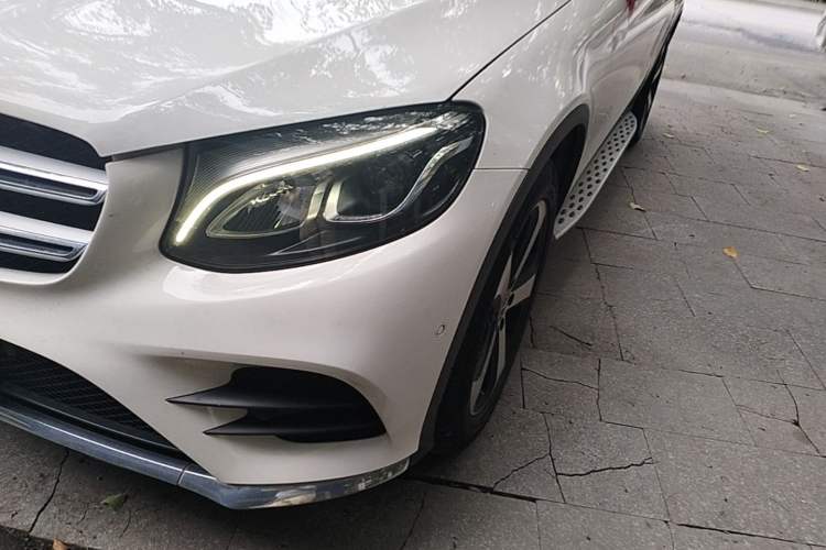Used Mercedes-Benz GLC 2019 GLC 260 4MATIC Luxury Model Left Front Headlight