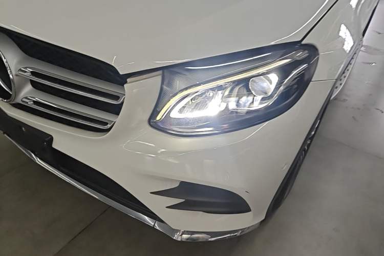 Used Mercedes-Benz GLC 2019 GLC 260 L 4MATIC Dynamic Model Left Front Headlight
