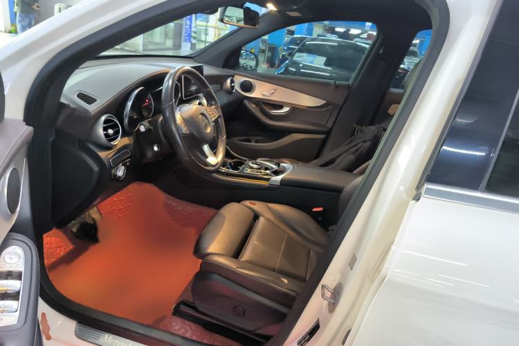 Used Mercedes-Benz GLC 2019 GLC 200 L 4MATIC Left Front Seat