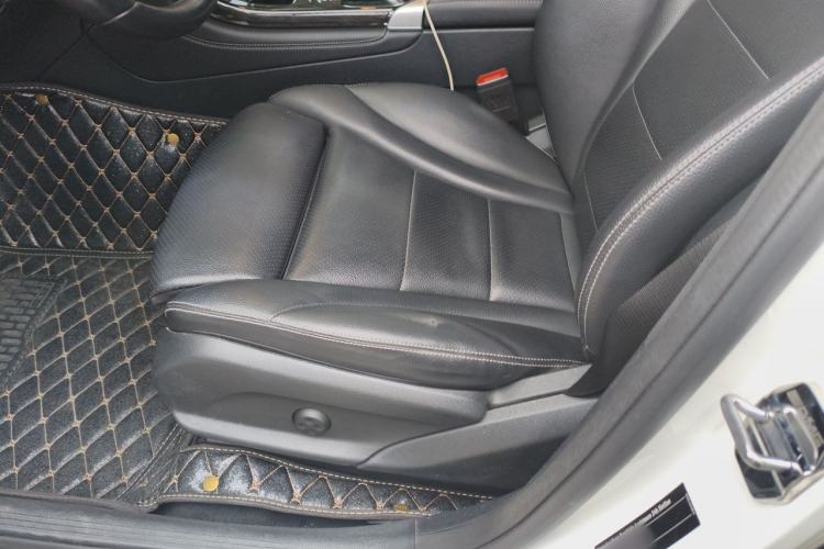 Used Mercedes-Benz GLC 2019 GLC 260 L 4MATIC Dynamic Model Left Front Seat