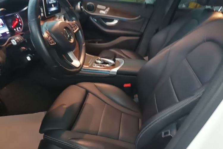 Used Mercedes-Benz GLC 2019 GLC 300 L 4MATIC Dynamic Model Left Front Seat