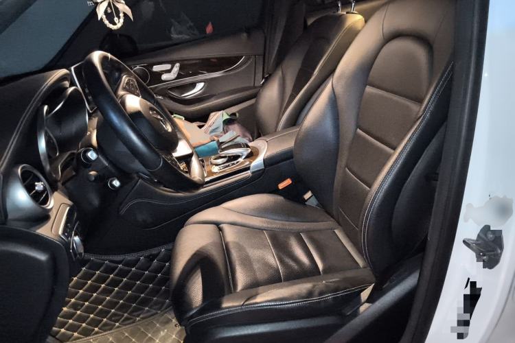 Used Mercedes-Benz GLC 2019 Facelift GLC 260 L 4MATIC Luxury Model Left Front Seat