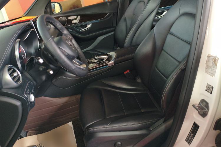 Used Mercedes-Benz GLC 2019 Facelift GLC 260 L 4MATIC Luxury Model Left Front Seat