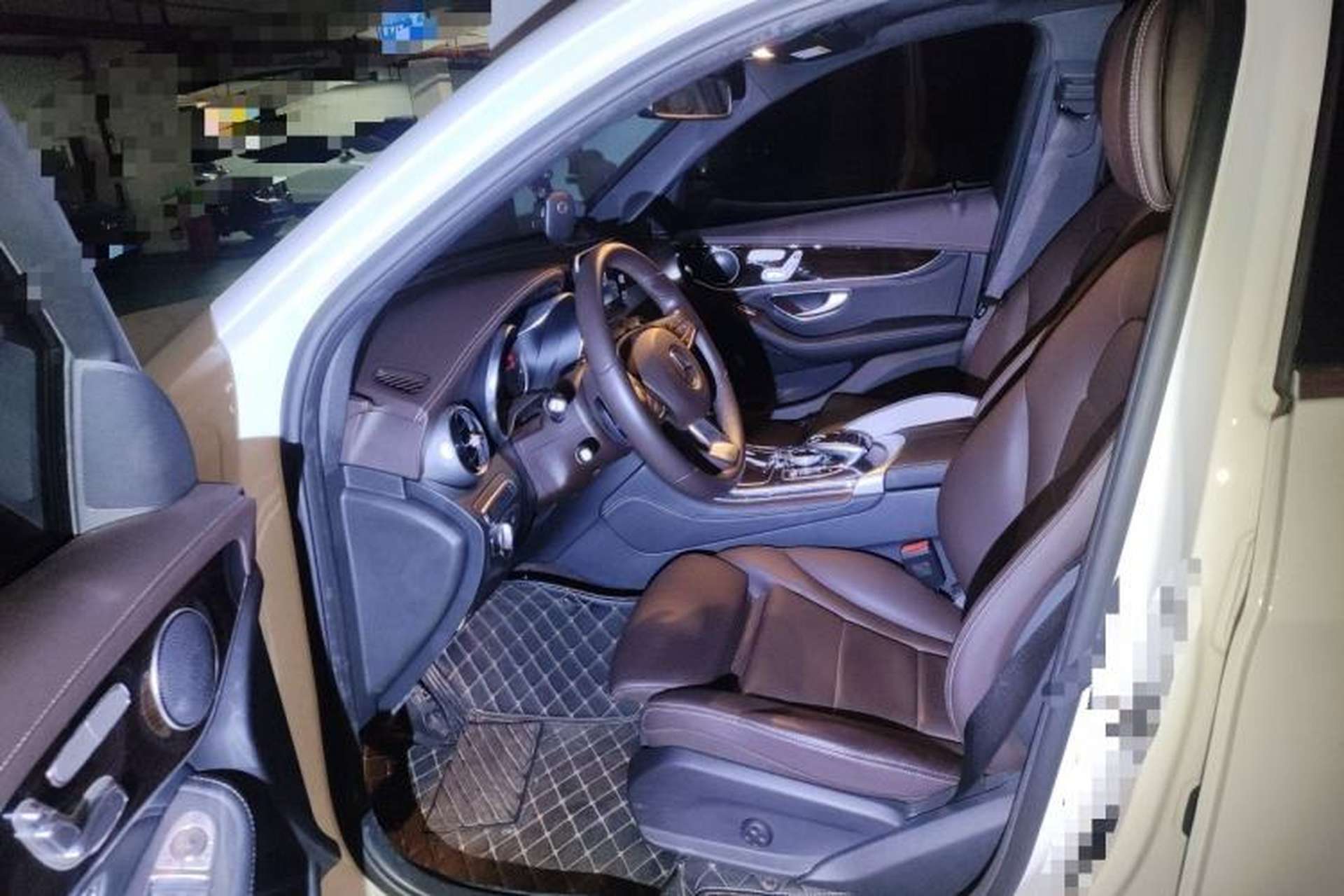 Used Mercedes-Benz GLC 2019 GLC 260 L 4MATIC Dynamic Model Left Front Seat