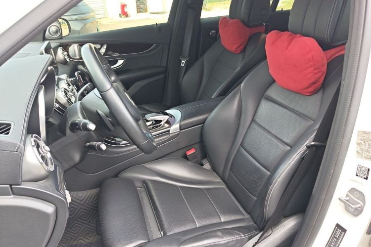 Used Mercedes-Benz GLC 2019 GLC 260 L 4MATIC Dynamic Model Left Front Seat