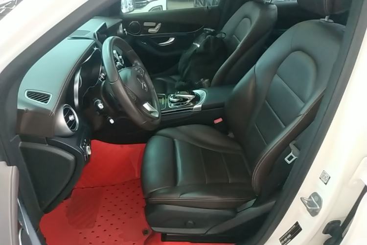 Used Mercedes-Benz GLC 2019 Facelift GLC 260 L 4MATIC Luxury Model Left Front Seat
