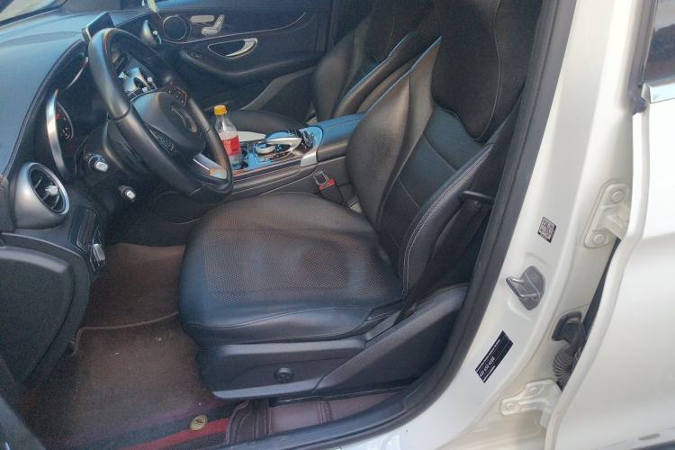 Used Mercedes-Benz GLC 2019 GLC 260 4MATIC Dynamic Edition Left Front Seat