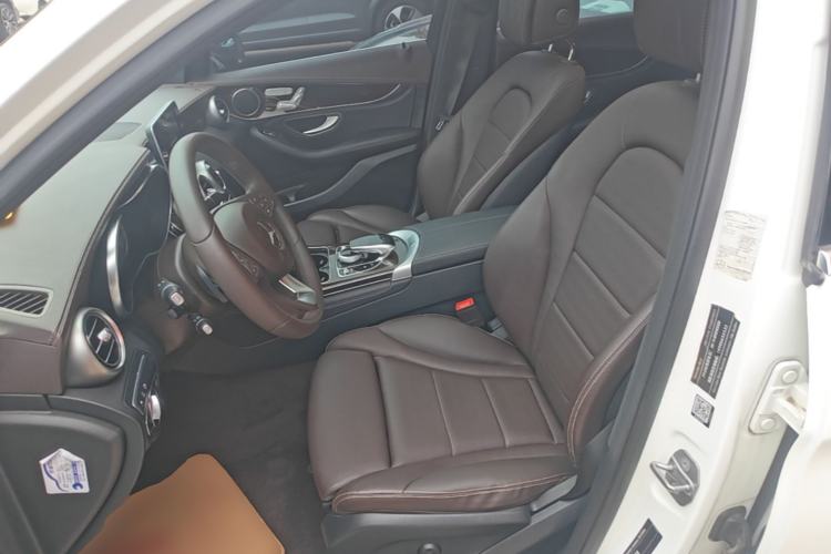 Used Mercedes-Benz GLC 2019 Facelift GLC 260 L 4MATIC Luxury Model Left Front Seat