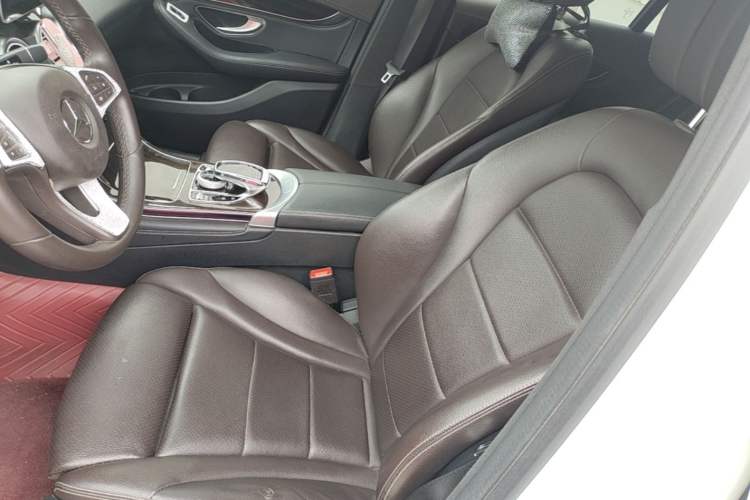 Used Mercedes-Benz GLC 2019 Facelift GLC 260 L 4MATIC Luxury Model Left Front Seat