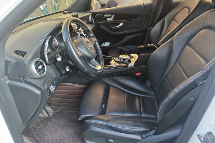 Used Mercedes-Benz GLC 2019 GLC 260 L 4MATIC Dynamic Model Left Front Seat