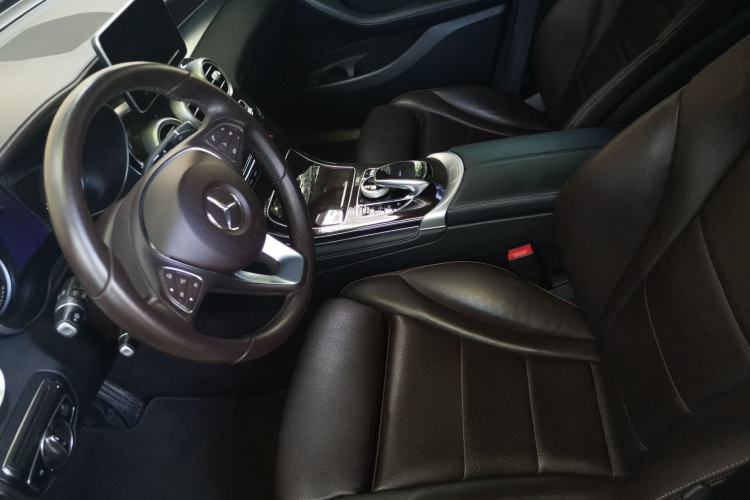 Used Mercedes-Benz GLC 2019 GLC 260 L 4MATIC Dynamic Model Left Front Seat