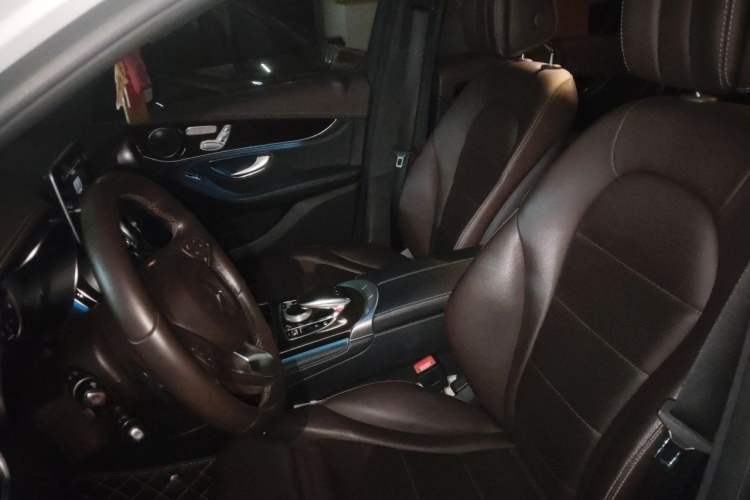 Used Mercedes-Benz GLC 2019 Facelift GLC 260 L 4MATIC Luxury Model Left Front Seat