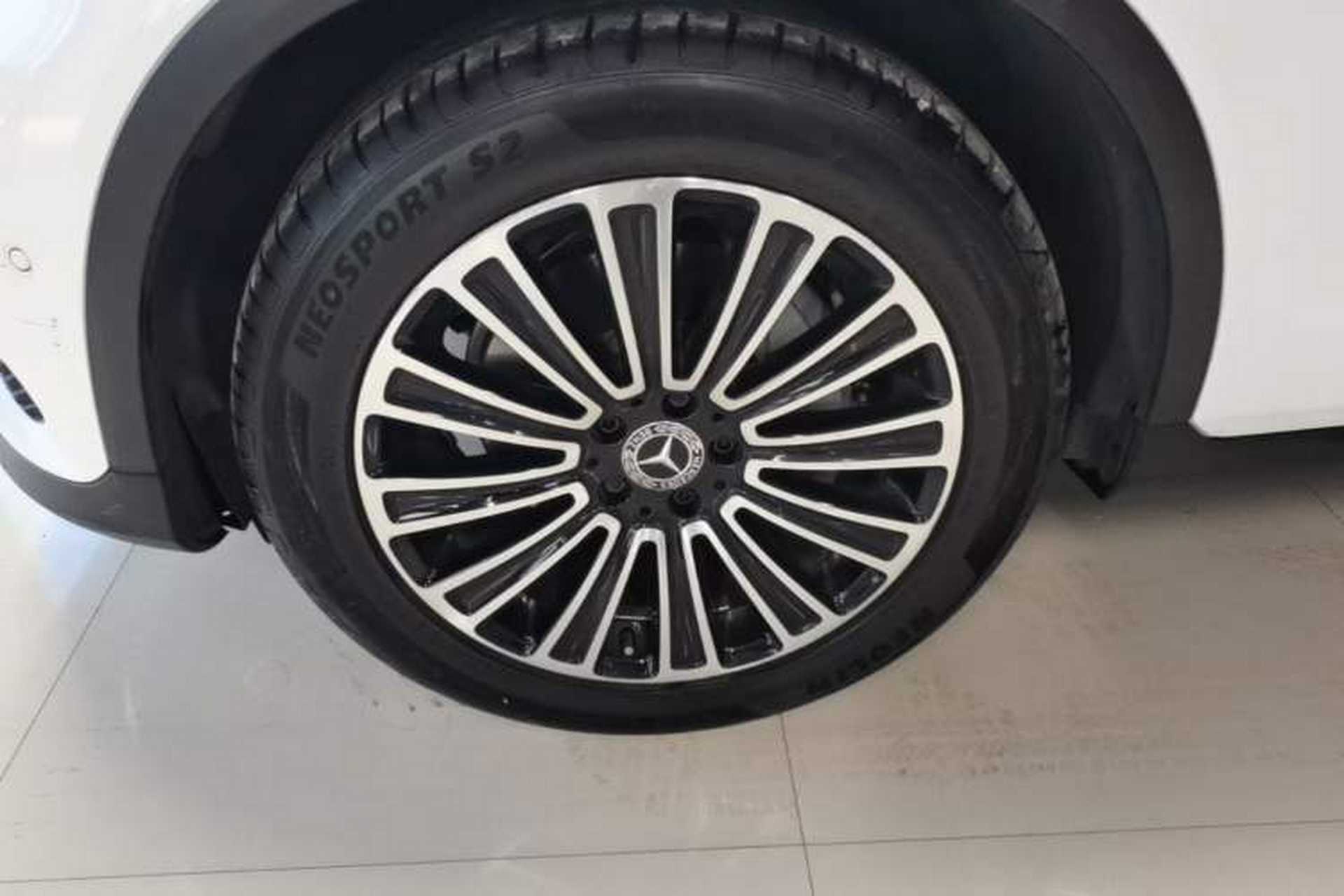 Used Mercedes-Benz GLC 2019 GLC 200 L 4MATIC Left Front Wheel Hub