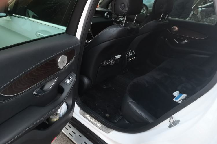 Used Mercedes-Benz GLC 2019 GLC 300 L 4MATIC Dynamic Model Left Rear Seat