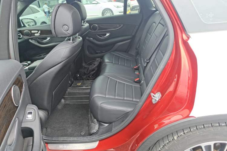 Used Mercedes-Benz GLC 2019 GLC 260 L 4MATIC Dynamic Model Left Rear Seat