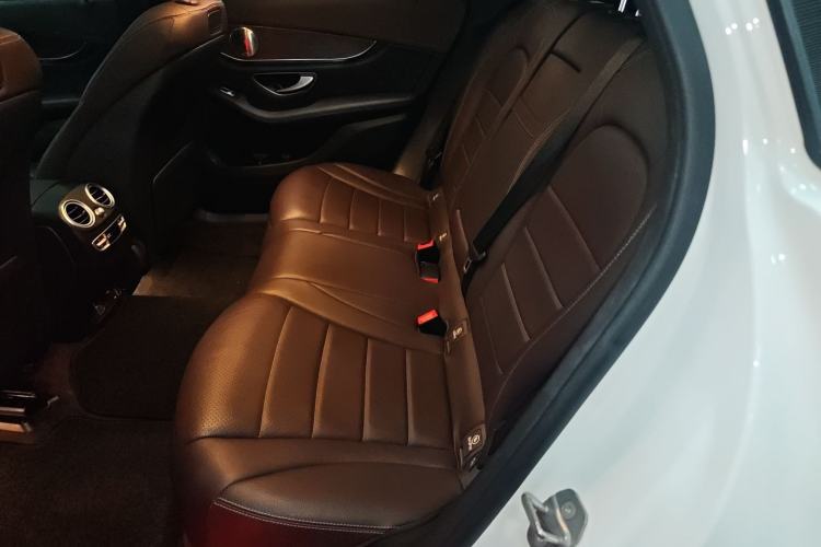Used Mercedes-Benz GLC 2019 Refreshed GLC 300 L 4MATIC Dynamic Edition Left Rear Seat