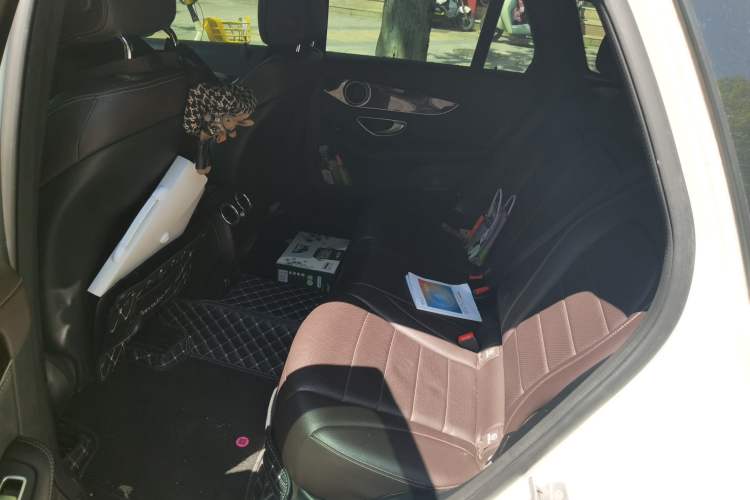 Used Mercedes-Benz GLC 2019 GLC 260 L 4MATIC Dynamic Model Left Rear Seat