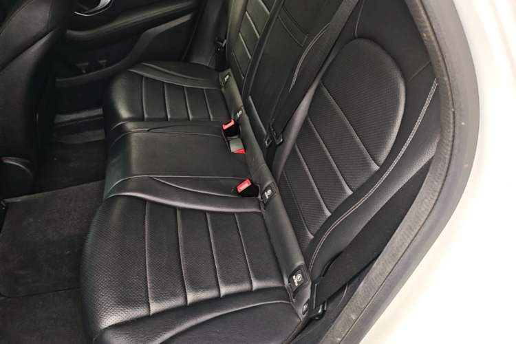 Used Mercedes-Benz GLC 2019 GLC 200 L 4MATIC Left Rear Seat